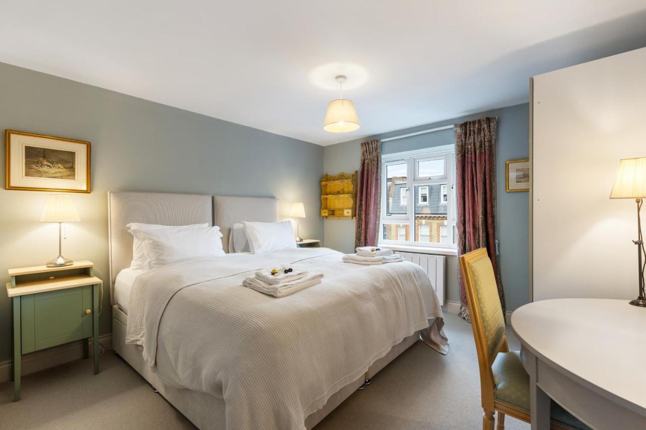 Bright & Cosy Gem ~ Battersea Park View ~ King Bed Apartment London Ngoại thất bức ảnh