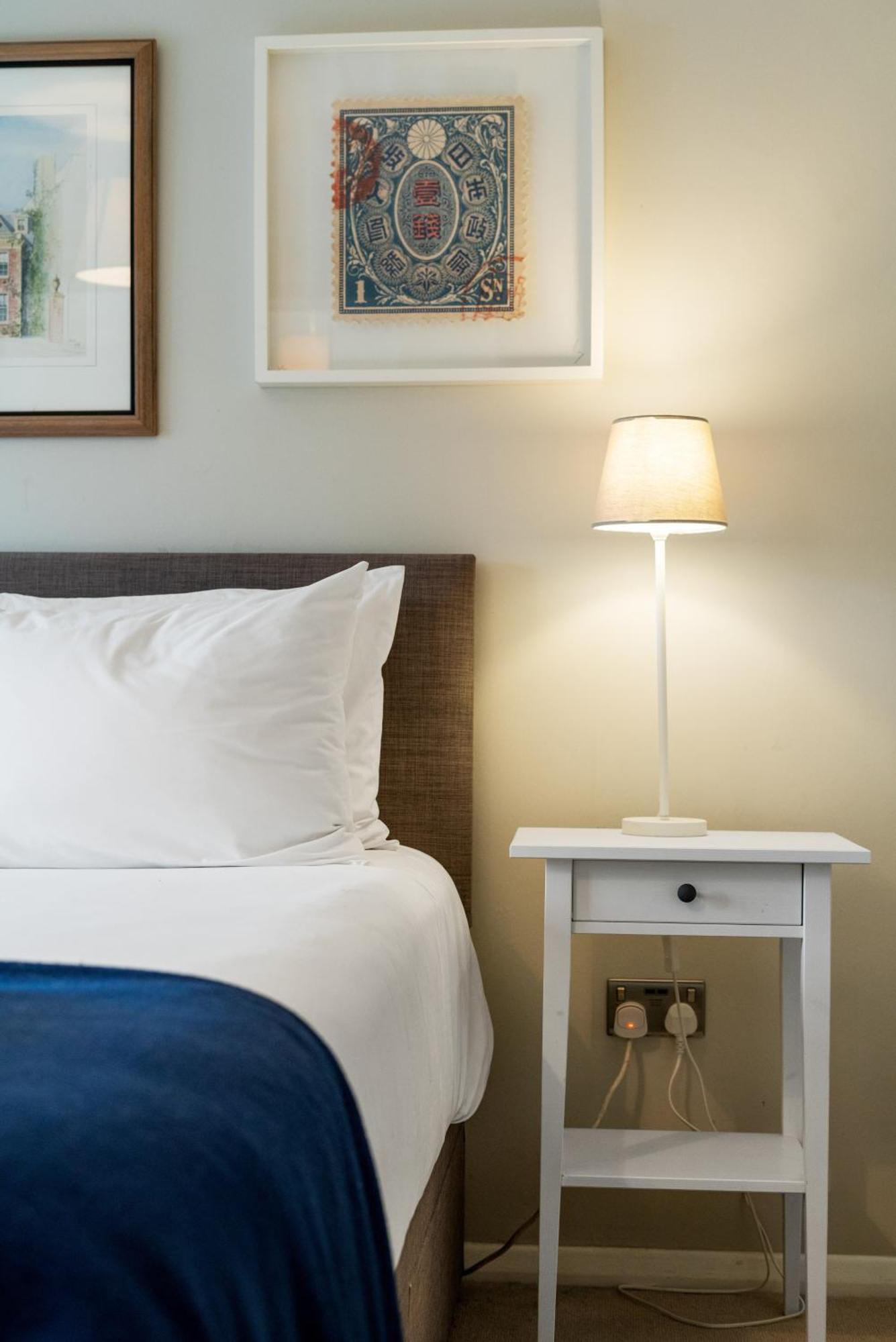 Bright & Cosy Gem ~ Battersea Park View ~ King Bed Apartment London Ngoại thất bức ảnh